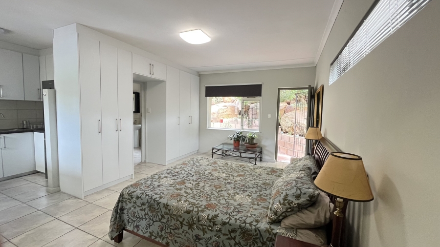 3 Bedroom Property for Sale in Glencairn Western Cape